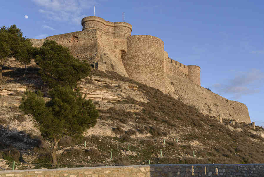 Albacete - Chinchilla de Montearagón - castillo de Chinchilla de Montearagón 03.jpg
